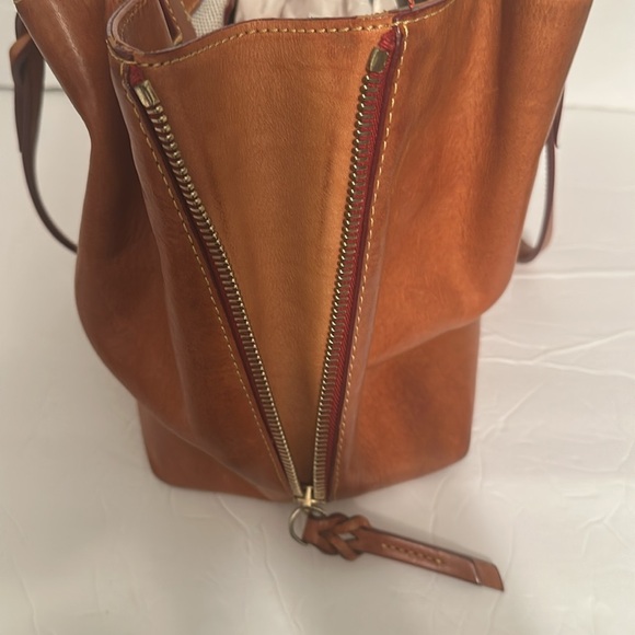 Dooney & Bourke Tan Leather Tote Bag - Picture 15 of 16